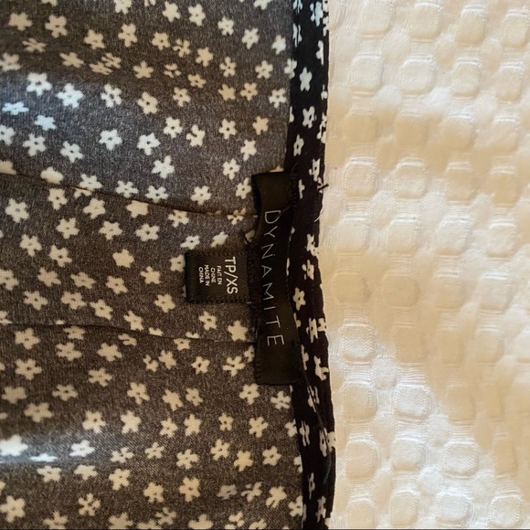 Dynamite floral tie top - Picture 4 of 4